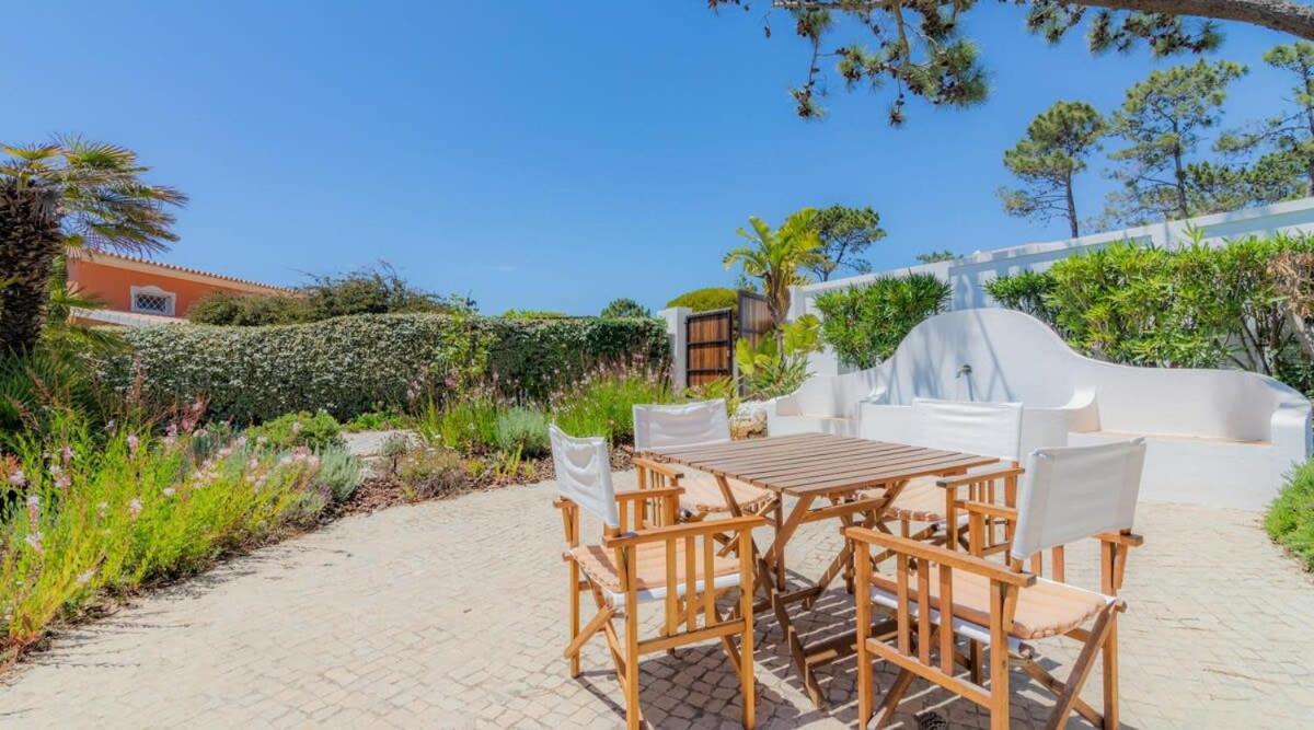 Villa Prado - Beautiful Beachfront Villa Albufeira Exteriör bild